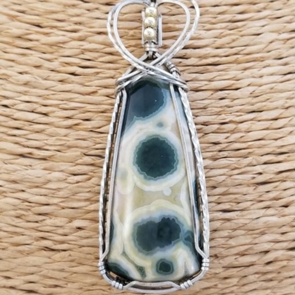 More Wire Wrapped Pendants - Picture 6 of 9